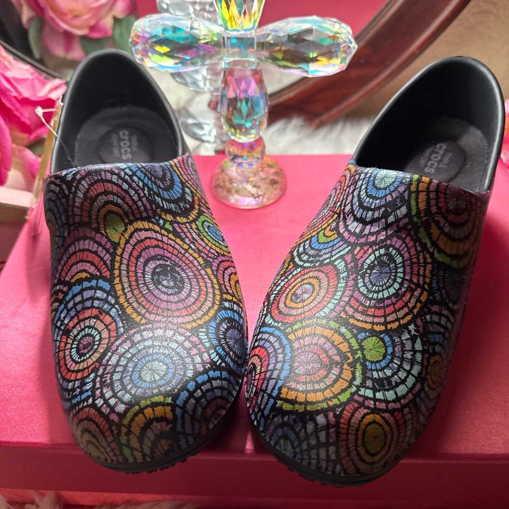 CROCS NWT Nerio Pro Graphic Multi-Color  Size 8 $4.00 Off + Discounted Shipping - Picture 11 of 17